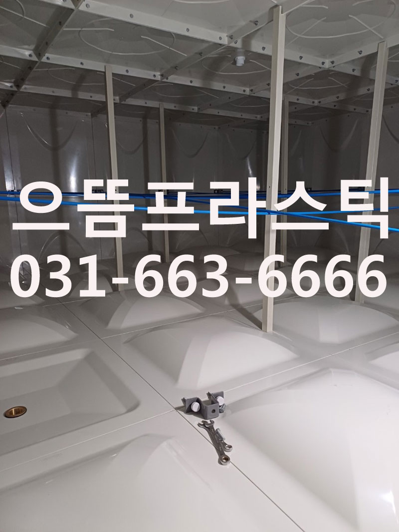 d1b9481656a5e538a5edbb2fbf4fb1cc_1757385981_0177.jpg